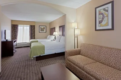 Holiday Inn Express & Suites Charleston-Southridge Hotels in Dunbar