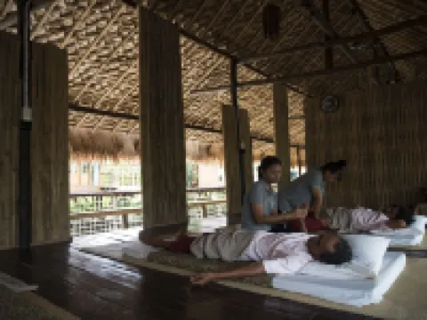 Baantonlamphu Pakpra Hotels in Khuan Khanun