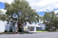 Windsor Heritage Motel Hotels in Richmond