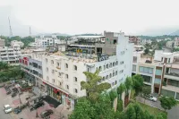 Hotel Horizon - Near Fateh Sagar Lake Udaipur Hotels in Udaipur