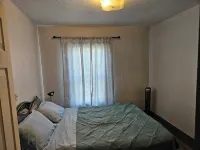 Remodeled Cute 3 room 1 bath house - 2-Star