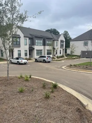 Brand new condo available, 5 minutes to stadium and 1.5 miles off the square.