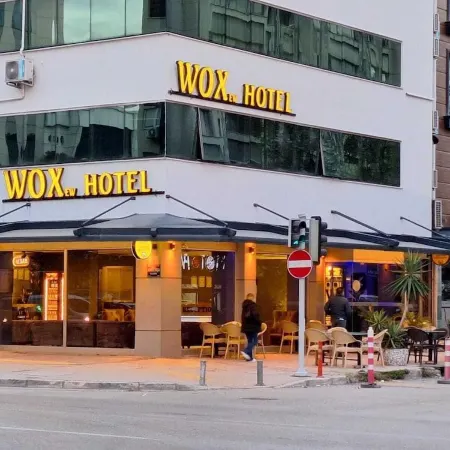 Wox Ew Hotel