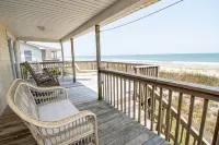 Oceanfront Retreat - Waterfront Deck, High Speed Internet Hotels in Cedar Point