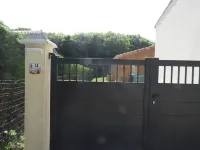 Maison en Bois à la Campagne. Accessible Pmr. Animaux de Compagnie Acceptés