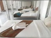 Mekong Backpackers 2 Hotels in Pakbeng