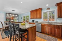 Lower Level Recreation Room and Spacious Yard - Charming Escape Hotel a Harwich Port