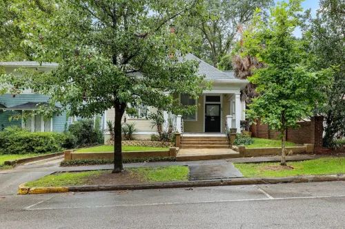 Heartwood Home with Fire Pit and Fast Wifi - Charming Oasis