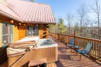 Hot Tub & WiFi - Large Family Cabin - Mill Creek Point - Red River Gorge, Kentucky! Hotels in Wolfe County