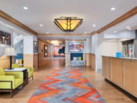 Hampton Inn & Suites Dodge City Hotels in Dodge