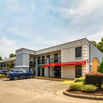 Econo Lodge Research Triangle Park