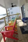 Walk-in Level -Panoramic Million Dollar View, 3Br, 2BA, Clean & Updated!