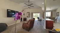 Charming 3-bedroom house in Serene Myakka City near Freedom Factory & Terranova