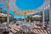 Beach Service and Zero-Entry Pool Included - Stunning Family Oasis