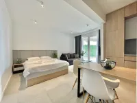 Horizon Residences Andjela Hotels in Бечичі