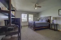 Legacy Lakeside Resort