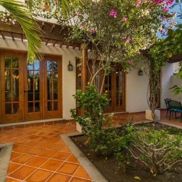 Casa de Amigos by Casago