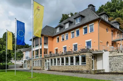 Jufa Hotel Königswinter/Bonn Hotel di Oberpleis