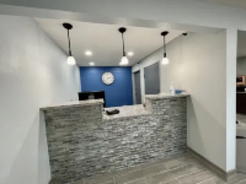 Travelodge by Wyndham Lamoni Hotels in Lamoni