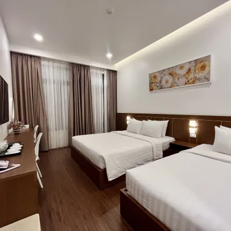 Marina Hotel Phú Yên Отели рядом с достопримечательностью «Городской плаж»