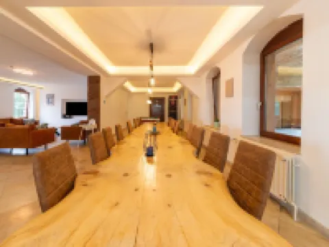 Former Hotel with Swimming Pool, Hot Tub, Sauna for Family Groups