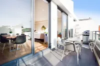 Kula Crows Nest Hotels in St Leonards
