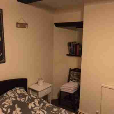 Hathway House Accommodation Rooms