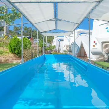 Pohang Puleungolae Caravan