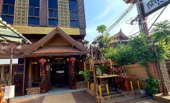 Travellerinn Hotel