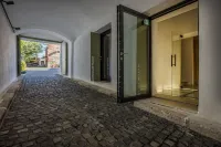 Welkam Hotels in Veľký Slavkov