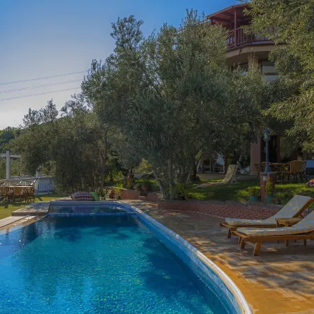 Aeneas Hotel