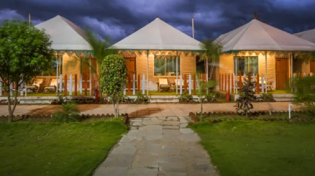 The Royal Heritage Tent Resort- Tent City Kevadia
