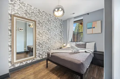 McCormick Place Guest House Hotels in Bronzeville