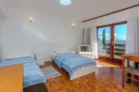 Apartments Kurta