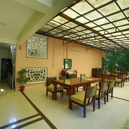 Hotel Shiv Villa by SAH