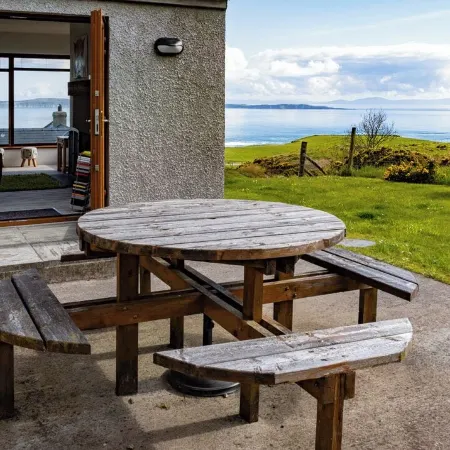 Makem's Self Catering Cottage