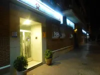 Hostal El Val Hôtels à : Alcalá de Henares