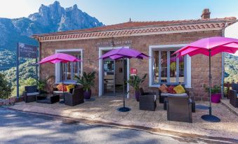 Hôtel Colombo- Porto Corse