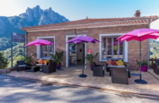 Hôtel Colombo- Porto Corse