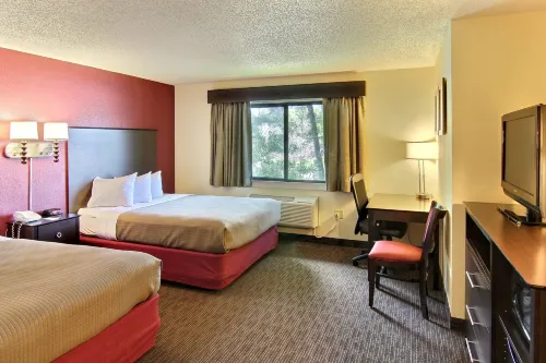 Blossom Hotel & Suites Traverse City - Parkering