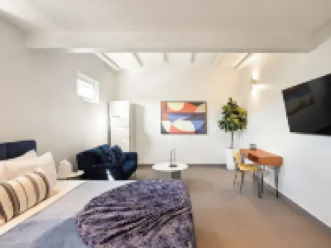 Rosalina Isla Verde Hotels near Museum of Contemporary Art