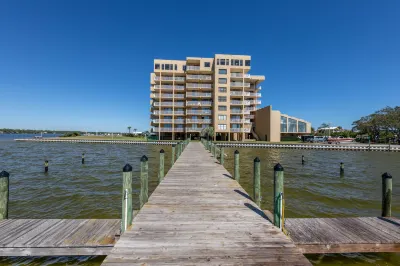 Compass Point 310