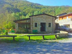 Bungalow-Cabañas en Albergue Valle Do Seo