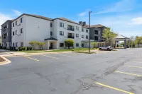 Best Western Plus Elgin - Chicago Các khách sạn ở West Dundee