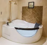 Rest Night Serviced Apartments - Al Hamra - Bathtub