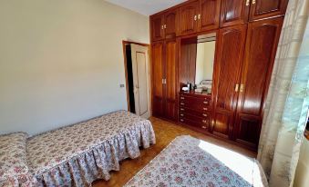 Alma Hostel