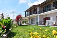 Ostria's House Hotels in Elios Proni