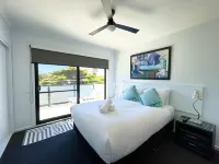 Oceanic on Thompson Apartments Hoteles en Isla Phillip