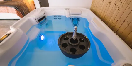 Wellness Paradise Apartment Отели рядом со станцией Bled Jezero