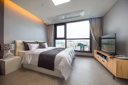 Shine Hotel Отели в г. Сунчхон